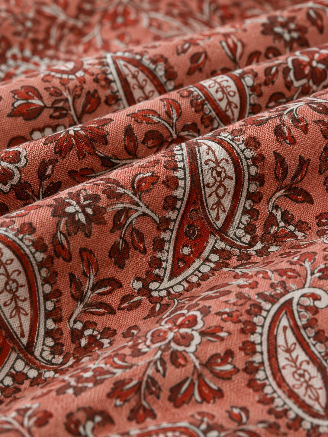 CROFF 100% Pure Cotton King Size Jaipuri Printed Bedsheet with 2 Pillow Covers | Soft & Breathable | 93 × 108 Inches | Rust Pink Paisley Floral